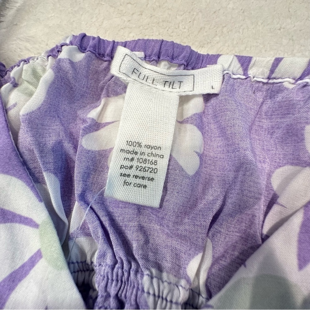 NWT Full Tilt Purple Floral Daisy Split Front Strappy Crop Tank - Picture 12 of 15